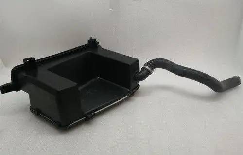 Ferrari FF Air intake duct part 84027100