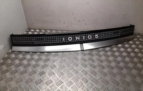 Hyundai Ioniq 5 Tailgate rear/tail lights 92409GI110