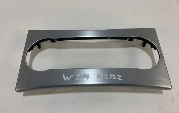 Mercedes-Benz C W204 Climate control/heater control trim A2046800490