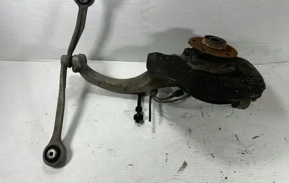 Audi Q5 SQ5 Stub axle 