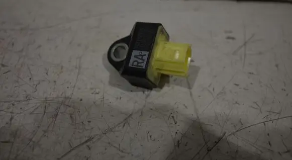 Toyota RAV 4 (XA50) Airbag deployment crash/impact sensor 8917342100