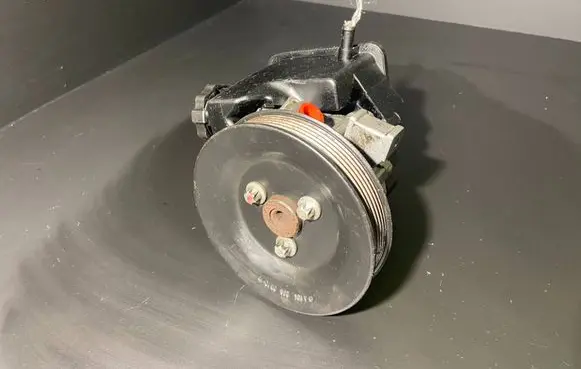 Mercedes-Benz Sprinter W901 W902 W903 W904 Power steering pump pulley A6042360010 6042360010