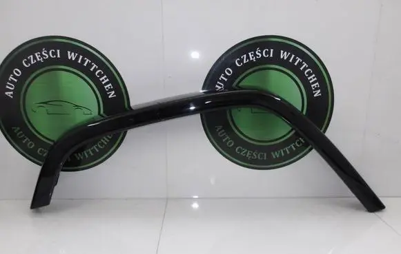 Mercedes-Benz G W463 2nd Gen Front arch trim A4638810300