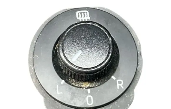 Skoda Octavia Mk3 (5E) Wing mirror switch 5E0959565B