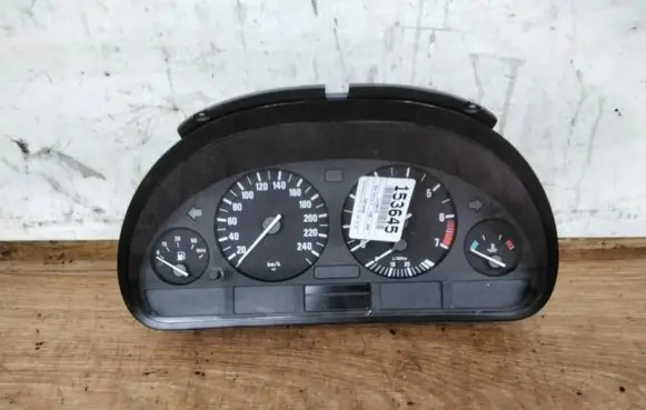 BMW 5 E39 Speedometer (instrument cluster) 6914925