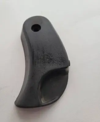 BMW 3 E46 Engine bonnet (hood) release handle 8223163