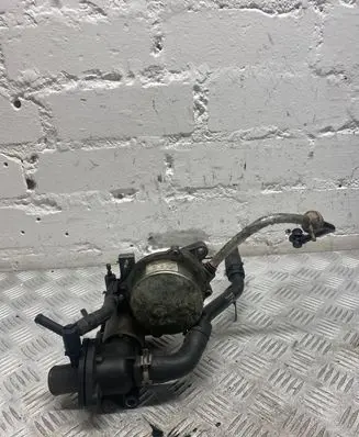 Ford Mondeo Mk III Vacuum pump XS7Q2R451BJ 7221541505 07T0107235