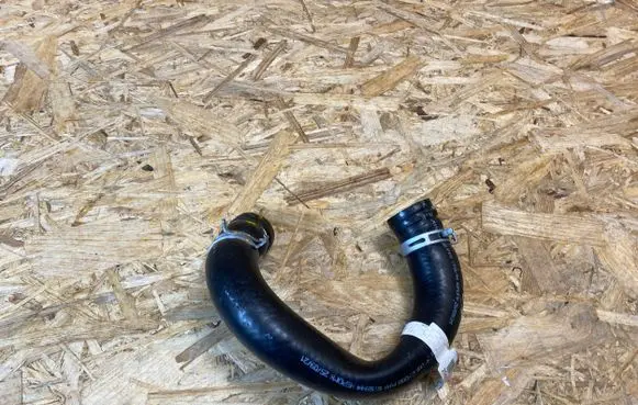 Hyundai i10 Engine coolant pipe/hose 25415K7000