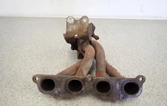 Honda FR-V Exhaust manifold