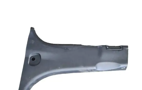 Hyundai Santa Fe (B) pillar trim (bottom)