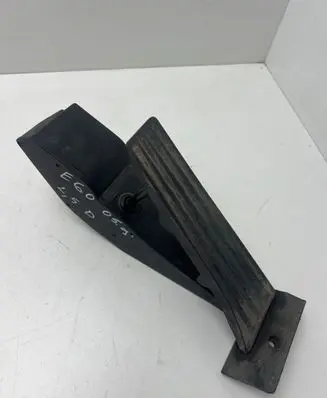 BMW 5 E60 E61 Accelerator throttle pedal