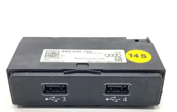Audi Q8 USB socket connector 4N0035722