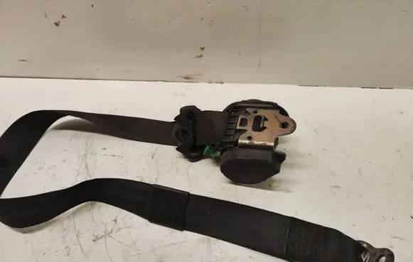 Audi A6 S6 C5 4B Front seatbelt 560575800A 4B0857706A 27081998
