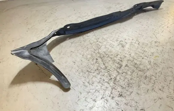 Fender end trim
