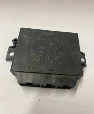 Volvo V70 Parking PDC control unit/module 30682548