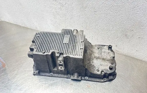 Opel Astra J Oil sump 55582918 C3229