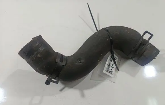 Toyota Avensis T250 Engine coolant pipe/hose 