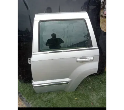 Jeep Grand Cherokee (WJ) Rear door