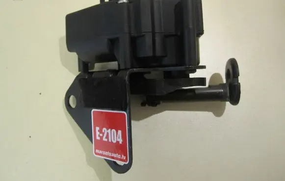 Volkswagen Sharan Vent window/glass motor 7M0847099Q