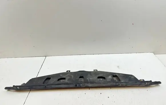 BMW 5 F10 F11 Radiator mount bracket 