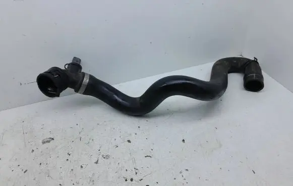 Audi Q7 4L Engine coolant pipe/hose 7L6122051L