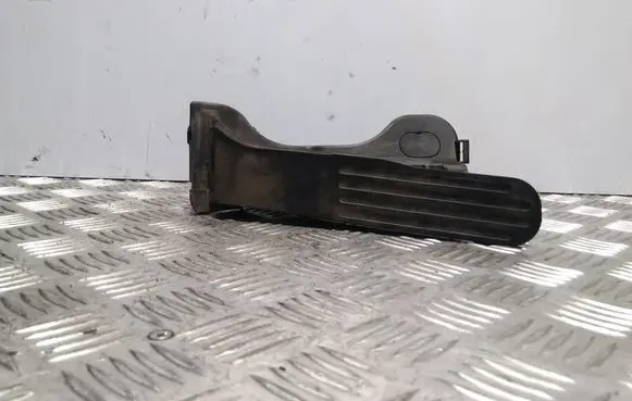 Volkswagen Golf VI Accelerator throttle pedal 1K1721503T