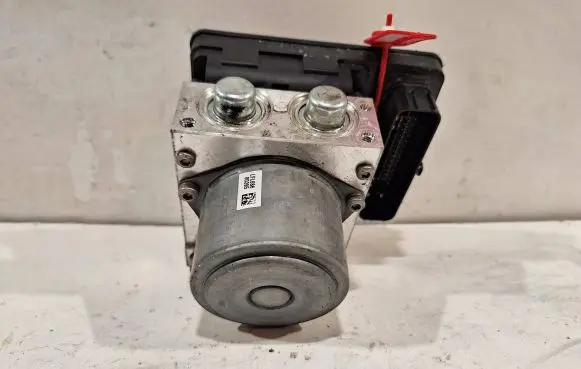 Fiat 500X ABS Pump 52122933