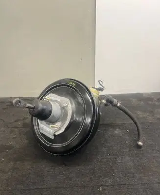BMW 5 E39 Brake booster 1165057 LSC145T 3433