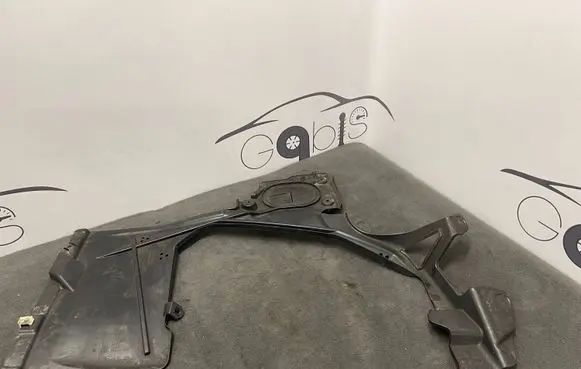 BMW 2 F46 Fuel tank bottom protection 7290808