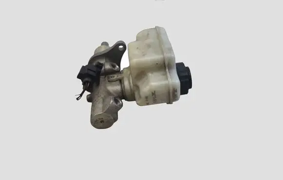 Volkswagen Golf VI Master brake cylinder 1K1611301