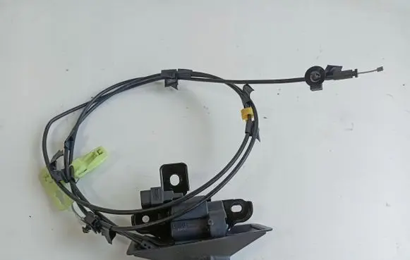 Ford Mustang VI Tailgate/trunk/boot lock/catch/latch FR3B-7643282