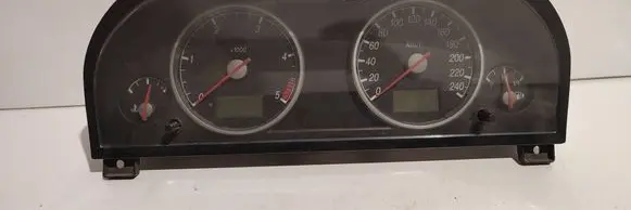 Ford Mondeo Mk III Speedometer (instrument cluster) 1S7F10841 44ZU187 66202ASS