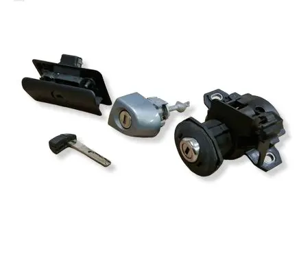 BMW 3 E92 E93 Coupe door lock (next to the handle) 7187853 7167321
