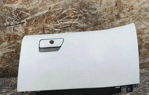 Ford Fusion II Glove box set DS73F06010A DS7313570A