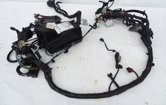Ford Focus Engine installation wiring loom BV6T14K733ACC
