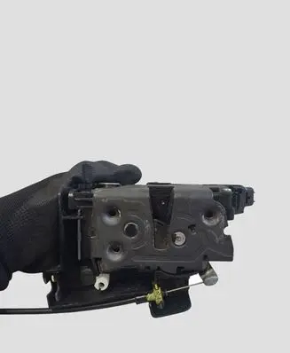 Volvo V50 Front door lock 30799308 A048069