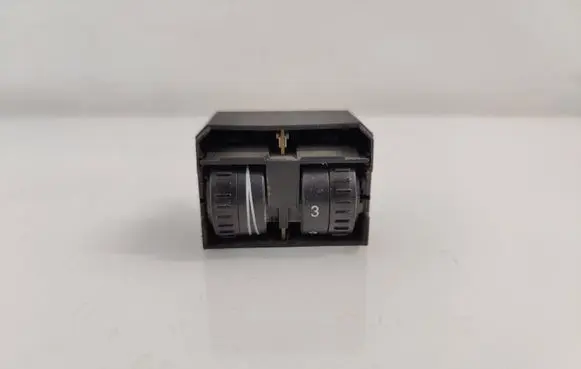 Volkswagen Caddy Headlight level height control switch 2K0941333A