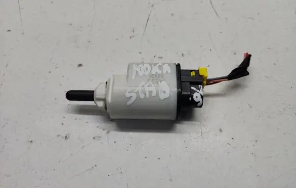 Opel Mokka B Brake pedal sensor switch 9813503180