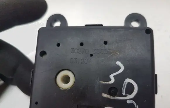 Nissan Almera N16 Air flap motor/actuator 3C27030850 03124