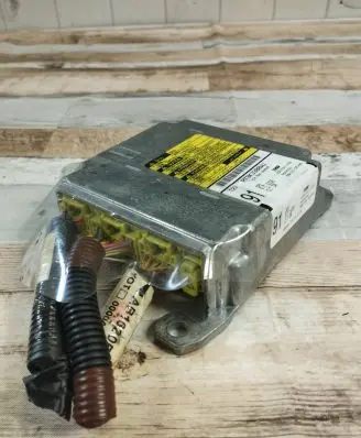 Toyota Corolla Verso AR10 Airbag control unit/module 891700F240 235731103 PT9K3300WU