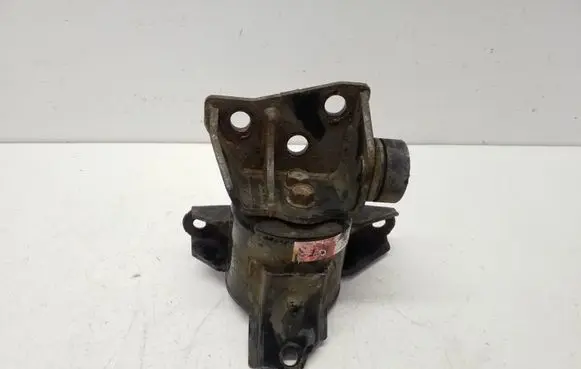 KIA Sportage Engine mount bracket