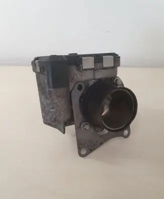 Nissan Qashqai Throttle valve 8200330810