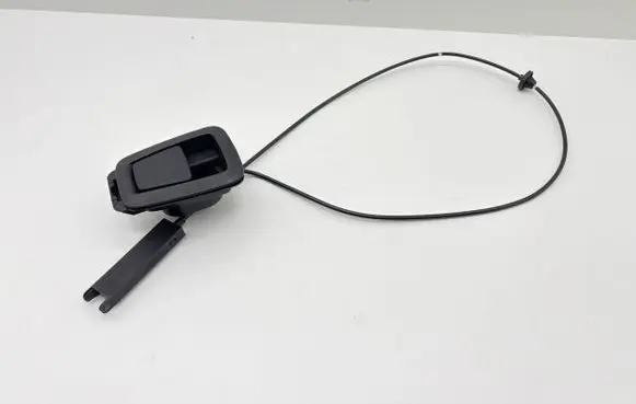 Volvo XC60 Engine bonnet/hood lock release cable 31651260