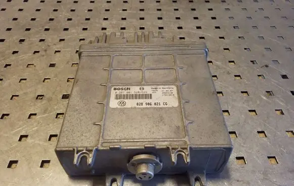 Volkswagen Sharan Engine control unit/module 028906021CG 0281001528 28SA3132