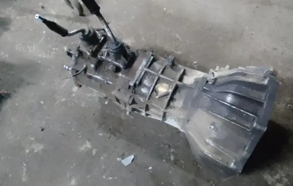 Toyota Land Cruiser (J120) Manual 5 speed gearbox 32133600 DT04521