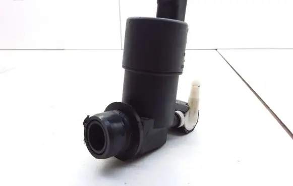 Citroen C3 Windscreen/windshield washer pump 9632984980 9634558980