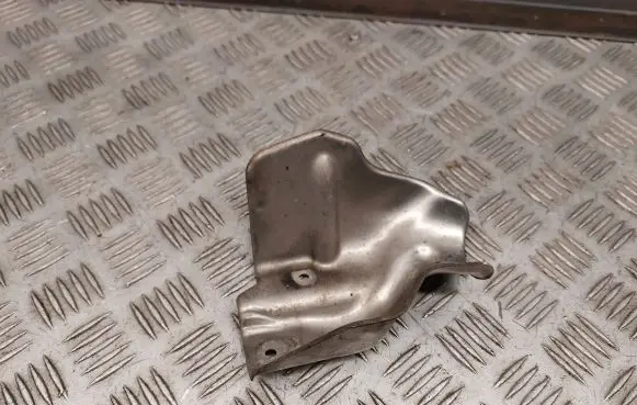 Porsche Panamera (970) Heat shield in engine bay 97034733102