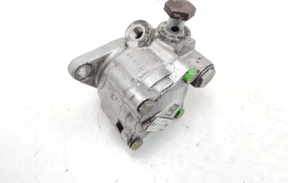 Iveco Daily 4th gen Power steering pump 504243548 85501149 7682955142