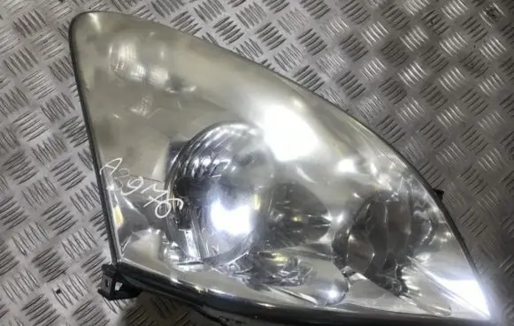 Toyota Corolla Verso AR10 Headlight/headlamp