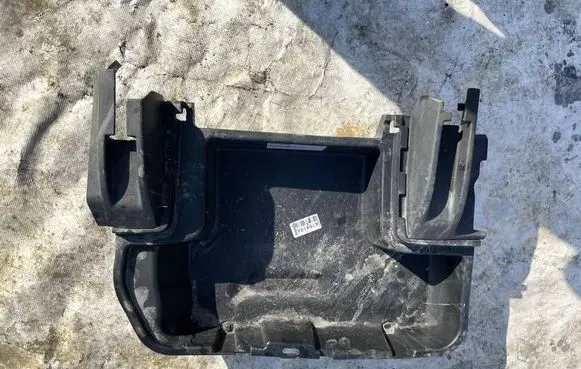 Toyota Corolla Verso E121 Other trunk/boot trim element 58533-13010 58533-13020